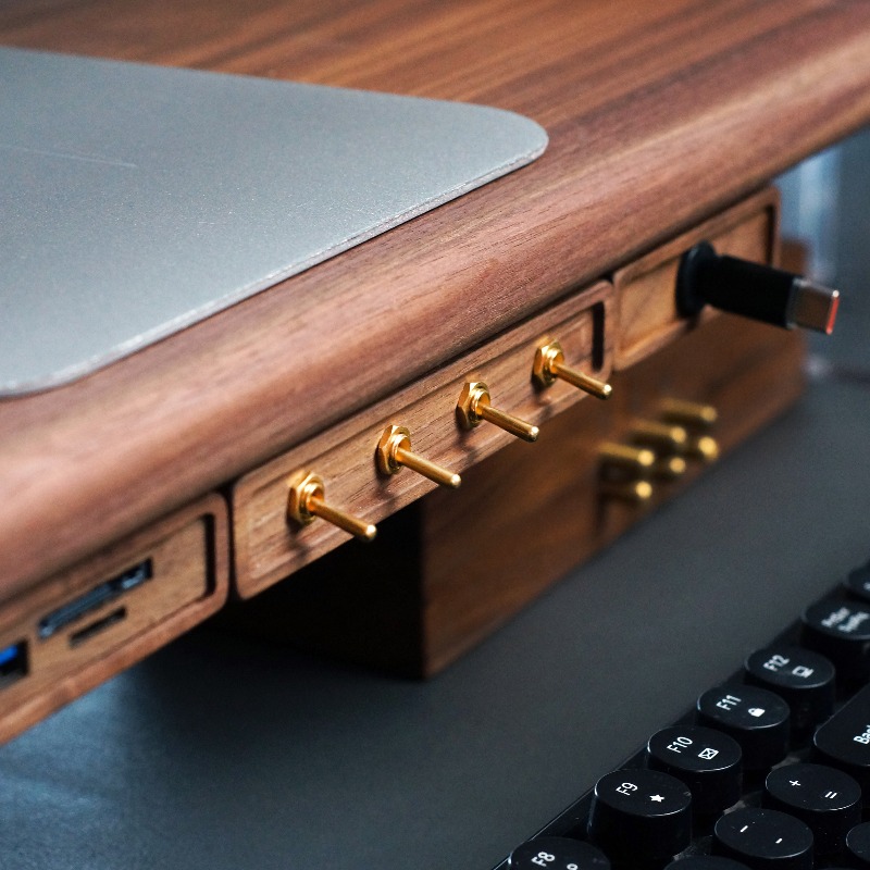 4 Ways Independent Control USB - Controller Charging Stand recension och pris